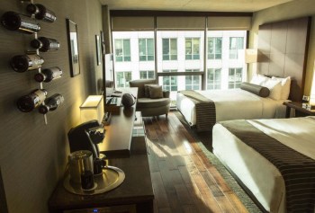 A6902675-9022-4BA2-81B5-993E2F7655DD