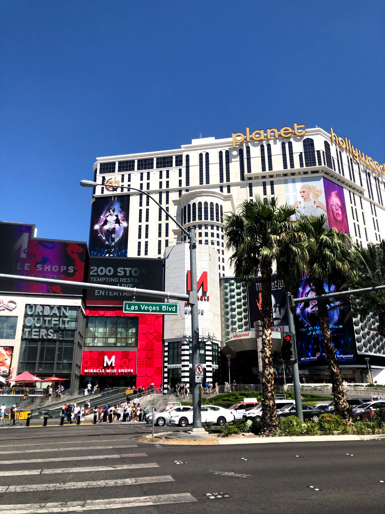 4377447F-D629-4645-A609-E761179B3C31